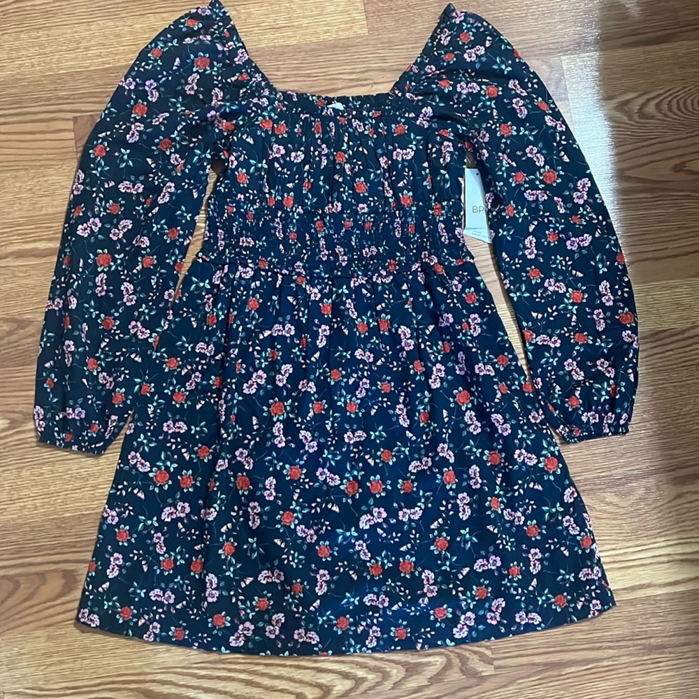 NWT navy flowery dress size small